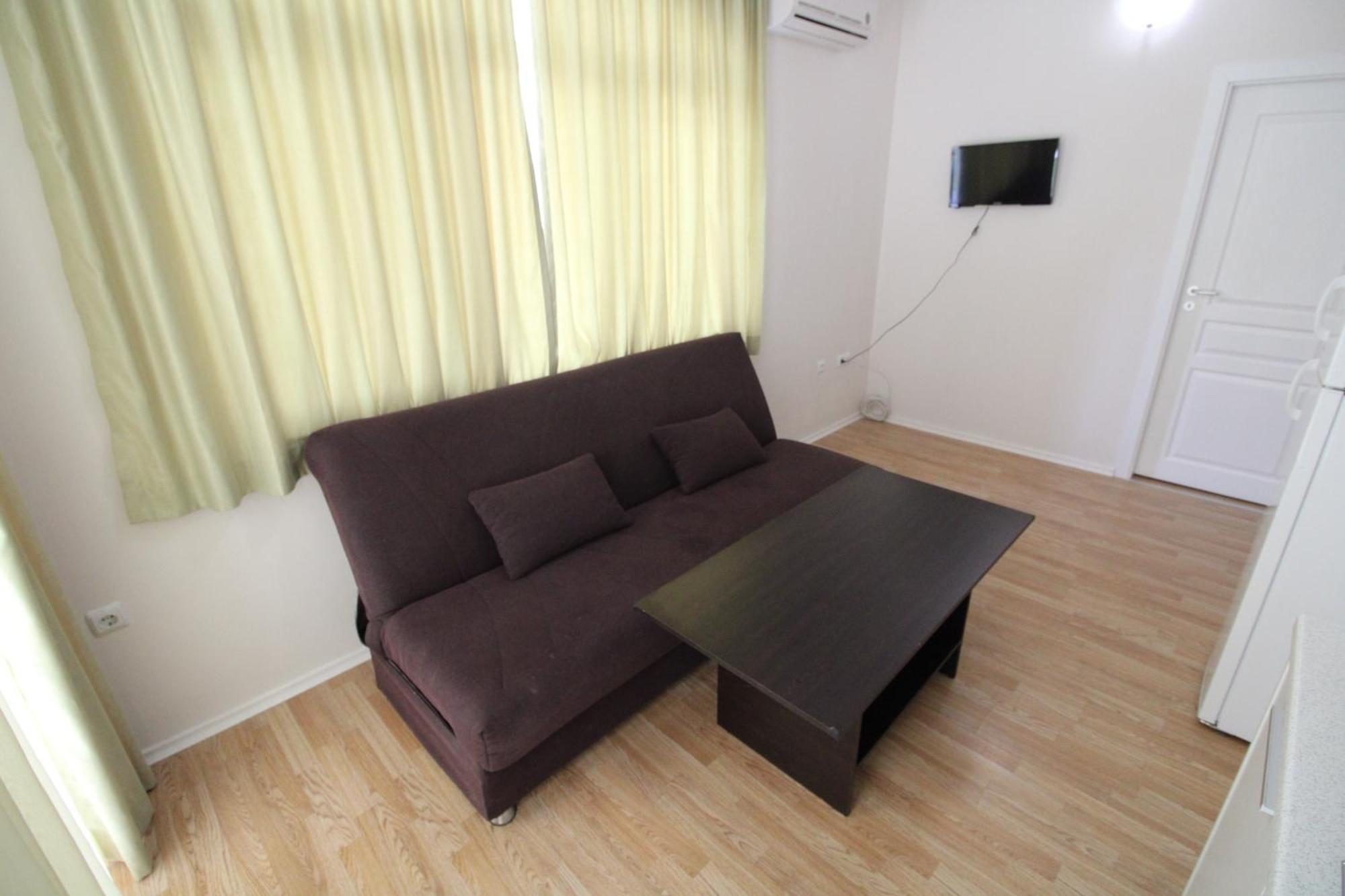 Menada Romance Marine Apartments Sunny Beach Room photo