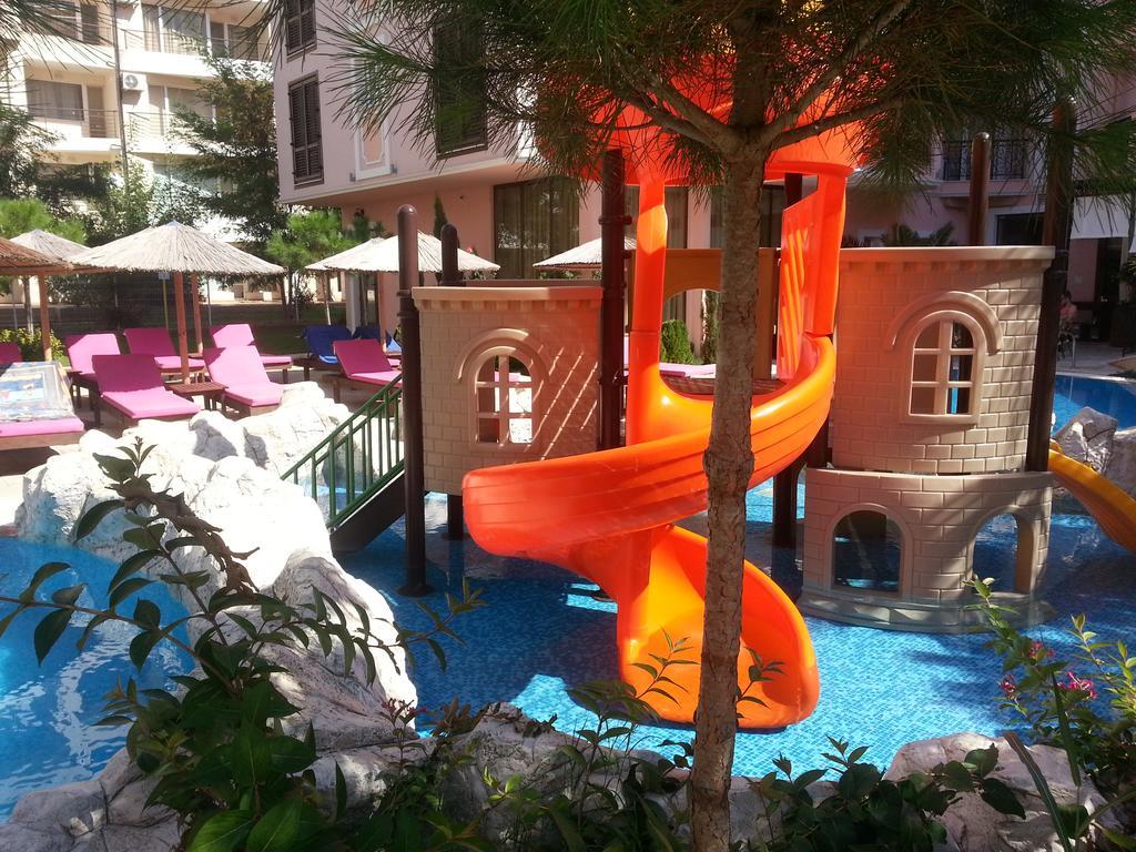 Menada Romance Marine Apartments Sunny Beach Exterior photo