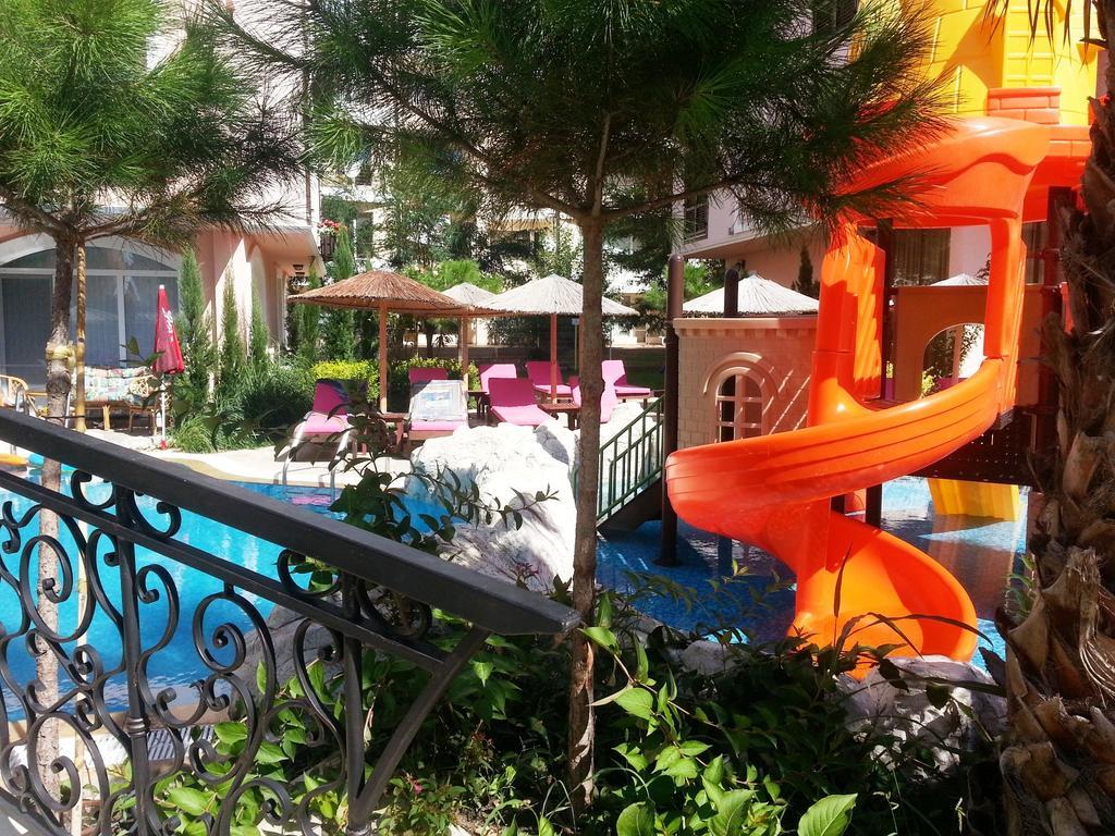 Menada Romance Marine Apartments Sunny Beach Exterior photo